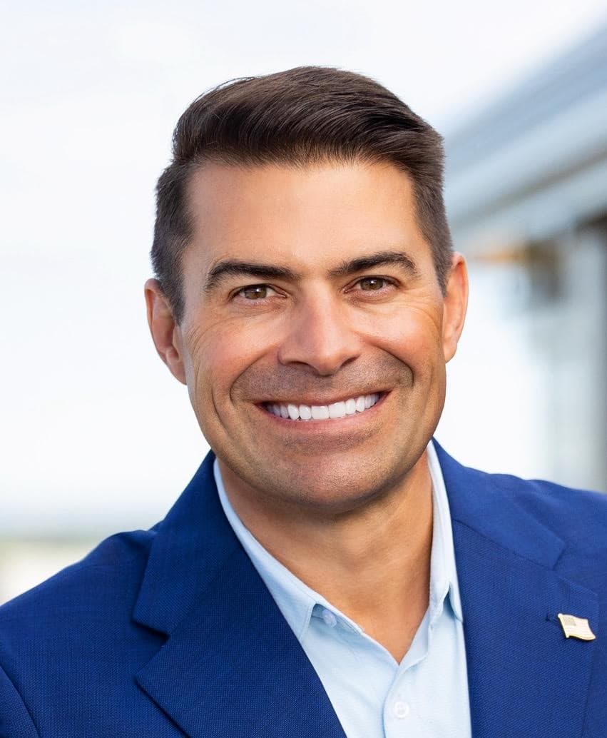 Dan Holt
